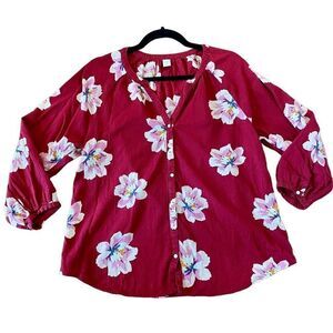 🚨 SALE Old navy red floral button front blouse medium